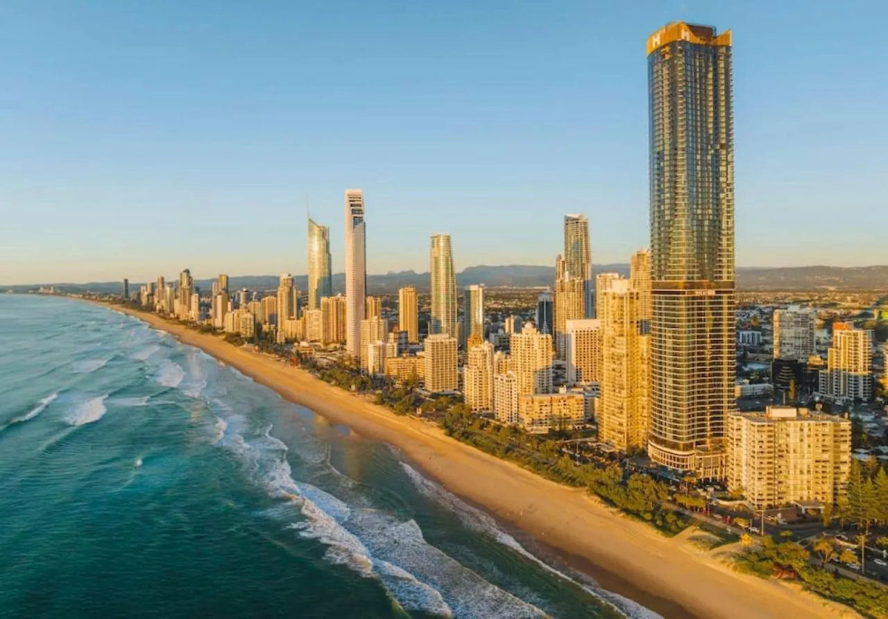 Brandnew Two Bed Apt In Surfers Paradise With Carpark location