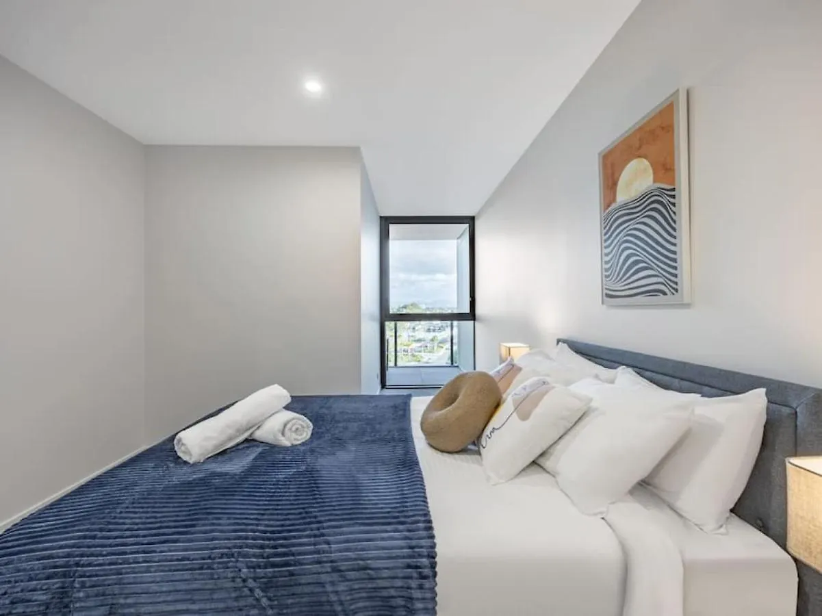 Apartment Brandnew Two Bed Apt In Surfers Paradise With Carpark Gold Coast Australia