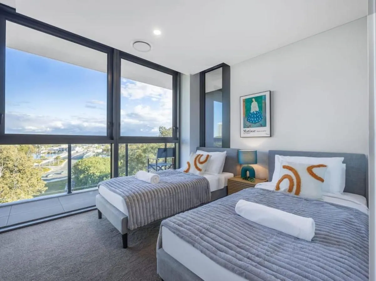Brandnew Two Bed Apt In Surfers Paradise With Carpark Gold Coast