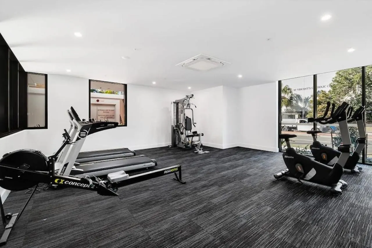 Brandnew Two Bed Apt In Surfers Paradise With Carpark Gold Coast